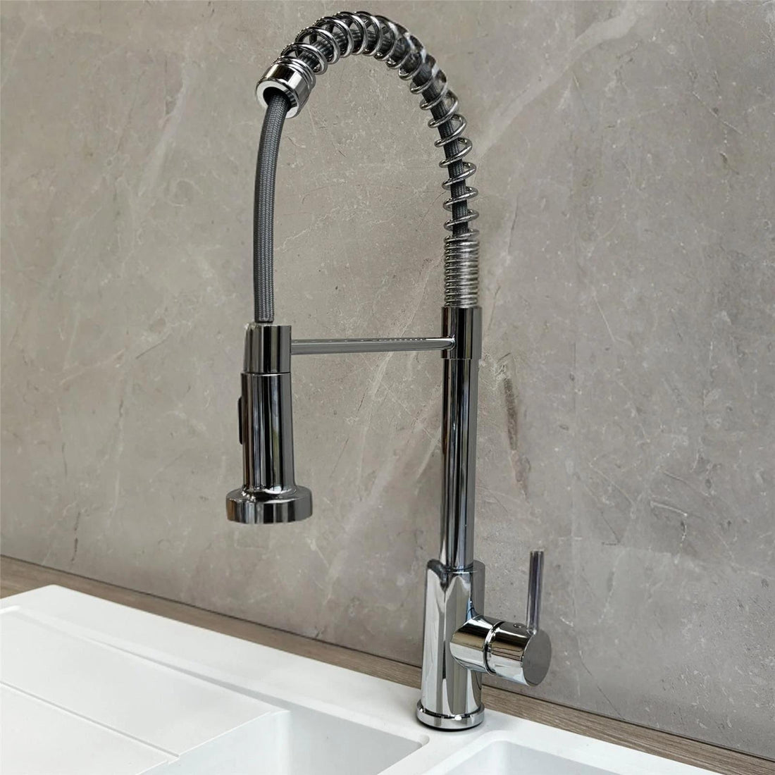 Luquicina LE594CH – Grifo mezclador de cocina cromado con resorte y rociador extraíble 