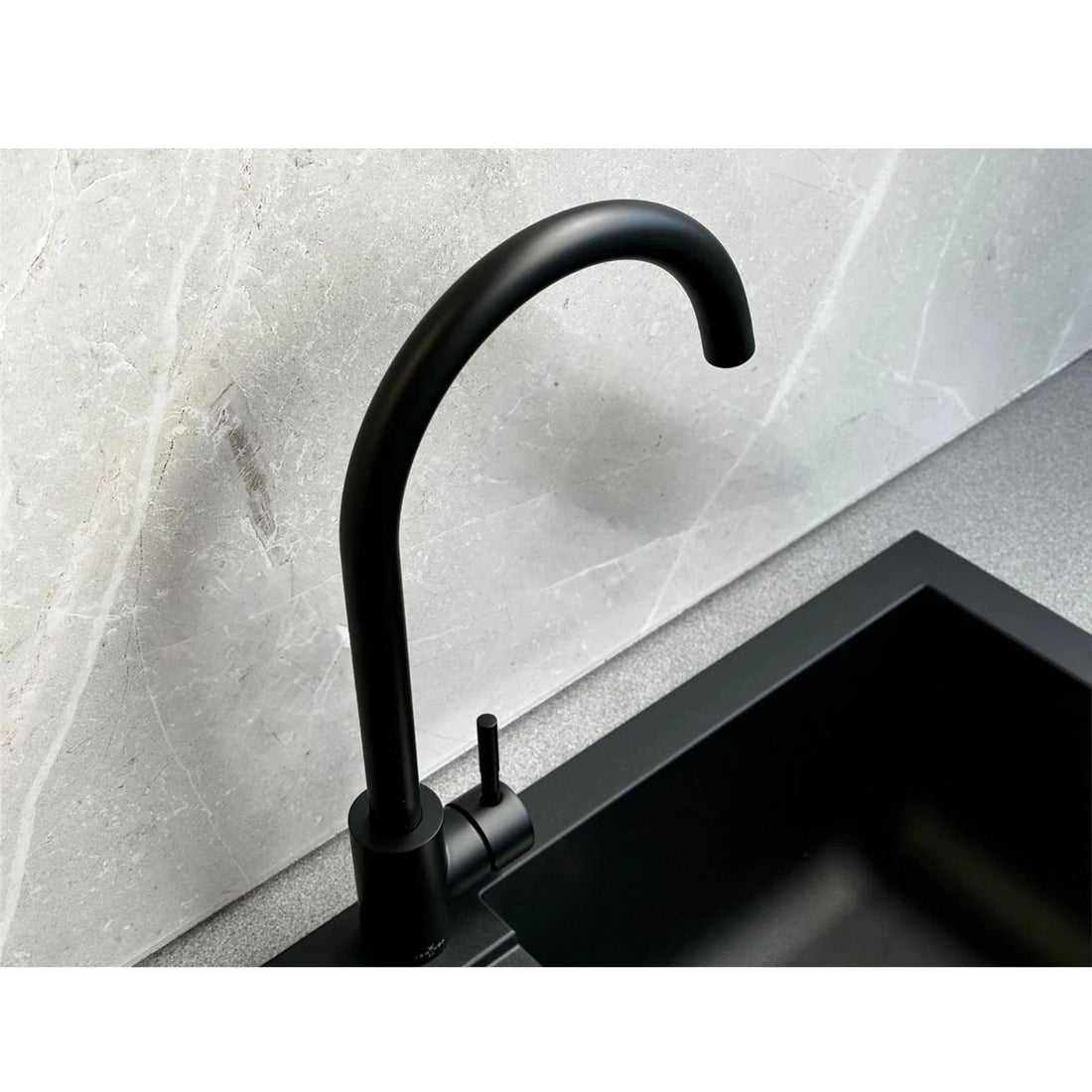 Reginox TARAVO MB – Grifo monomando de cocina de cuello de cisne negro mate 