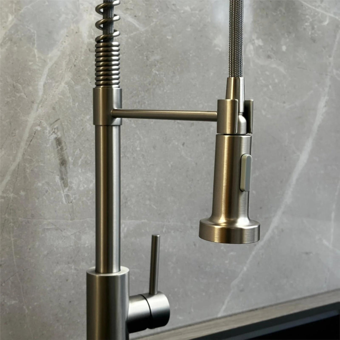 Luquicina LE593BS – Grifo mezclador de cocina de acero cepillado con resorte y rociador extraíble 